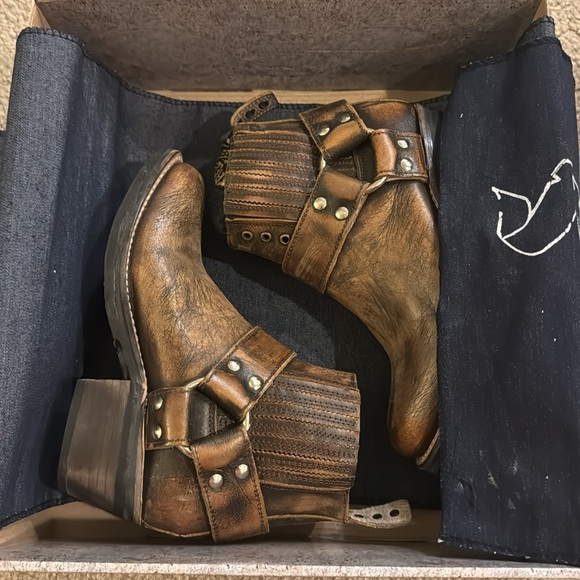 Women’s size 6 Freebird Whisky boot - Picture 7 of 7